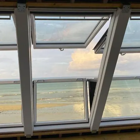 Holiday home Vue Exceptionnelle En Front De Mer, 8 Personnes