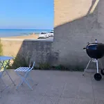 Vue Exceptionnelle En Front De Mer, 8 Personnes Ver-sur-Mer