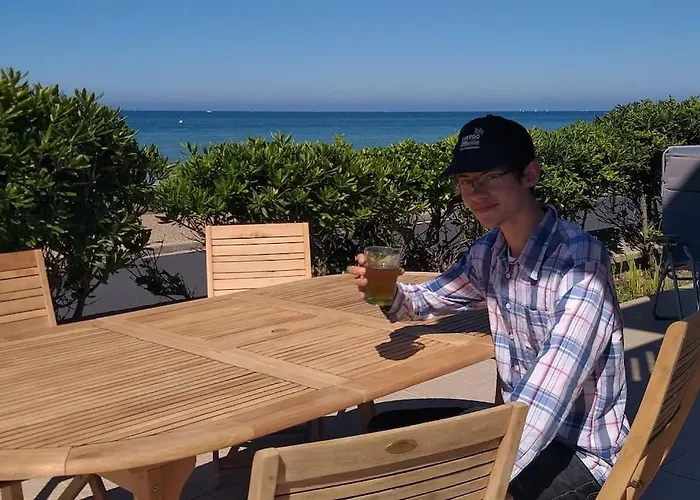 Vue Exceptionnelle En Front De Mer, 8 Personnes 度假居 *