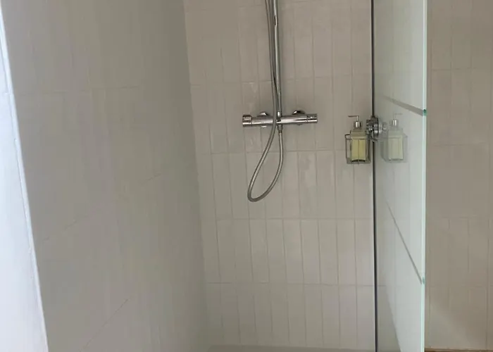 Vue Exceptionnelle En Front De Mer, 8 Personnes * Ver-sur-Mer