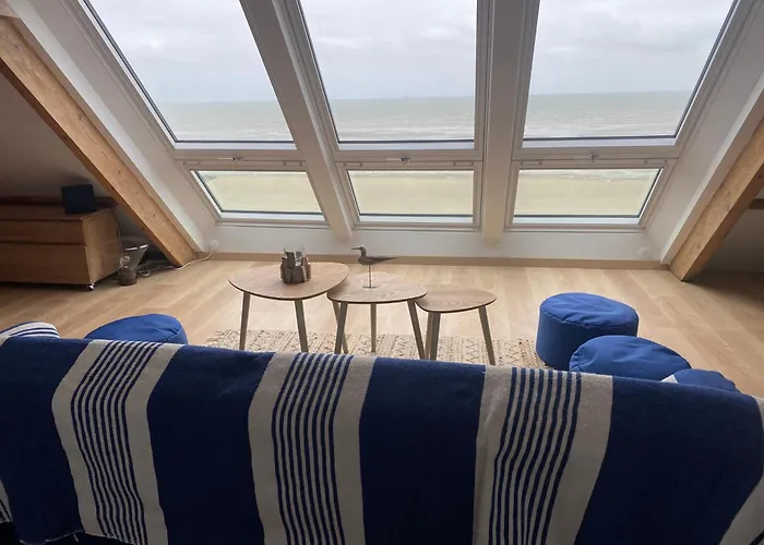 Vue Exceptionnelle En Front De Mer, 8 Personnes Feriehus